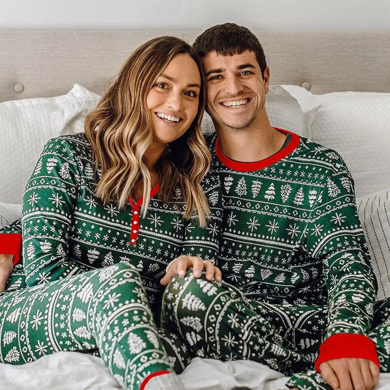 Merry Christmas In The Jungle Family Pyjamas – Pajama Village Australia